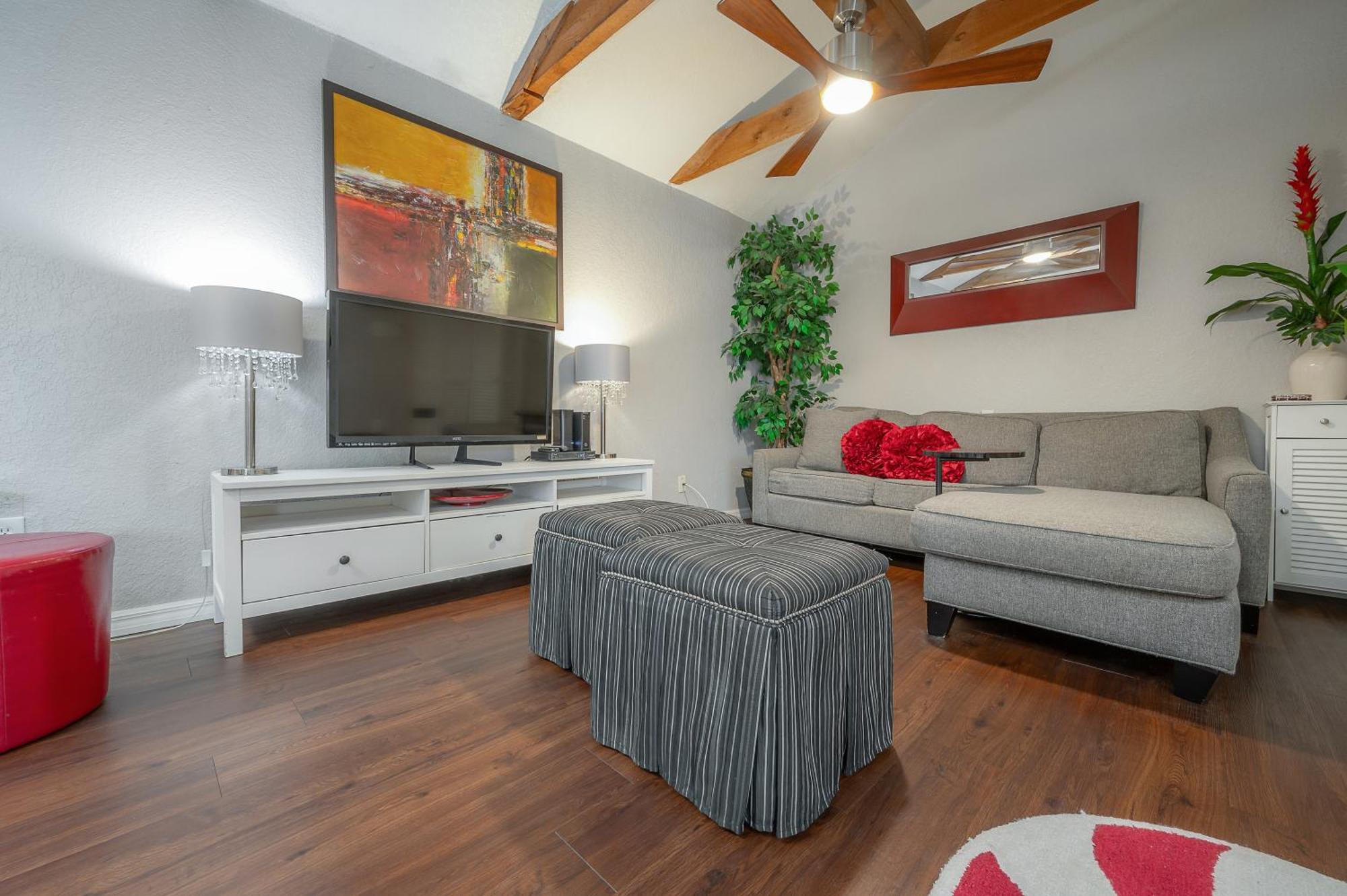 Hidden Couples Loft Retreat In Heights Foodie District Tampa Zewnętrze zdjęcie