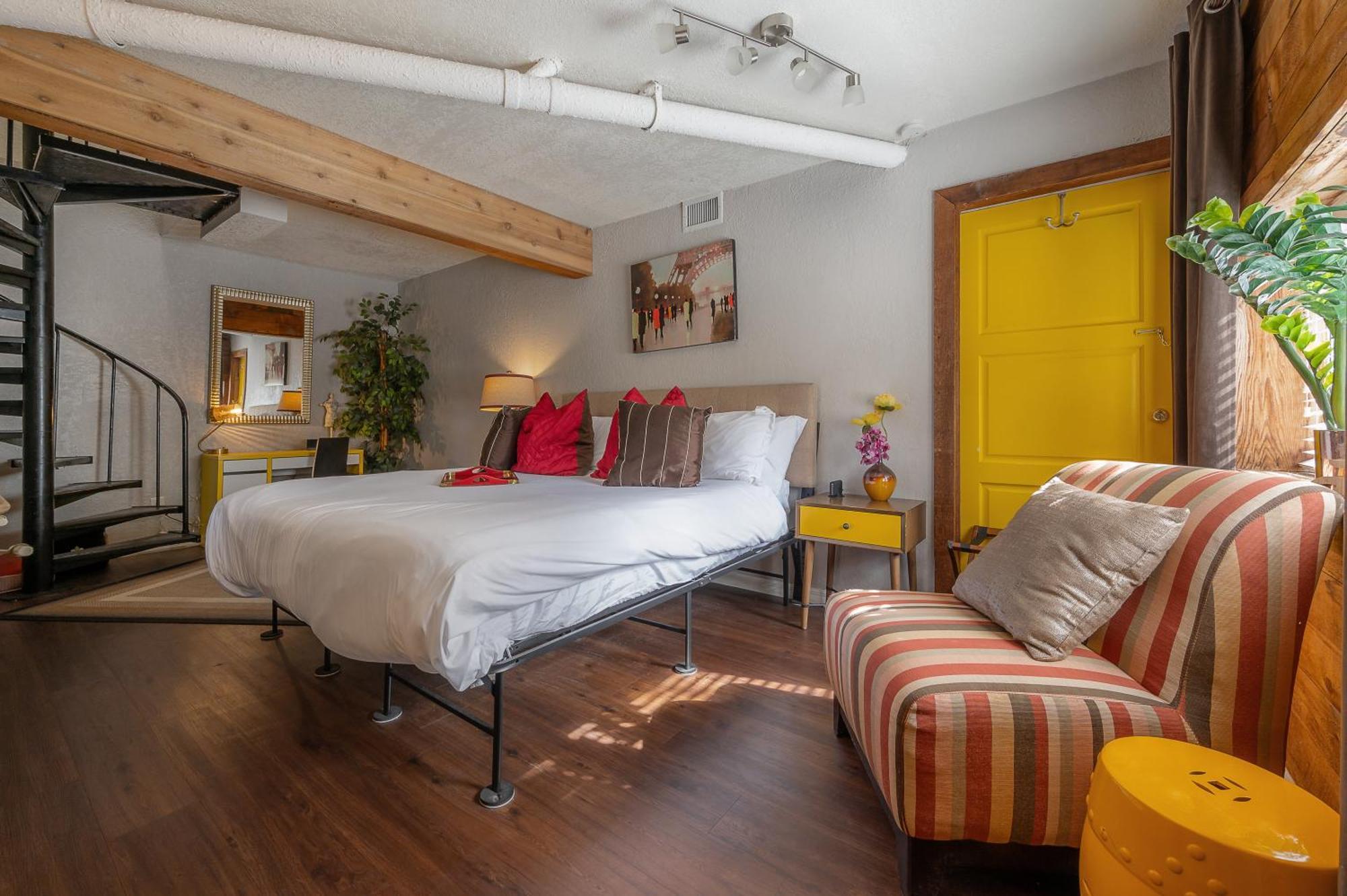 Hidden Couples Loft Retreat In Heights Foodie District Tampa Zewnętrze zdjęcie
